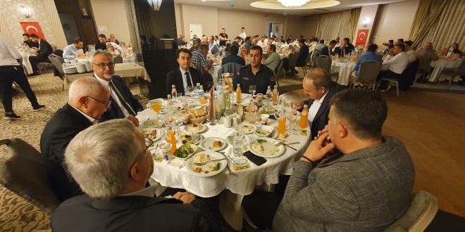 Marmara Kimya İftar Davetinde İlçe Protokolünü Ağırladı