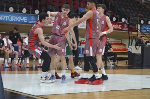 GEMLİK BASKETBOL ÇEYREK FİNALDE