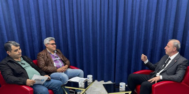 Saadet Partisi Gemlik İlçe Başkanı Cihangir Dinç Gemlik TV Stüdyolarında Gazetecilerin Sorularını Cevaplandırdı.