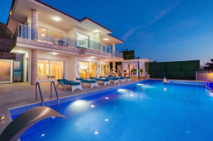 Gözlerden Uzak ve Korunaklı Muhafazakar Villa Arıyorsanız, HepsiVilla.com'un Portföyüne Göz Atın