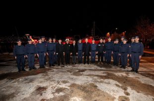 Bursa Valisi Ayyıldız’dan güvenlik güçlerine yılbaşı ziyareti