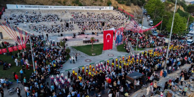 Gemlik’in Genç Sanatçıları, 19 Mayıs’ta Yeteneklerini Sergiledi