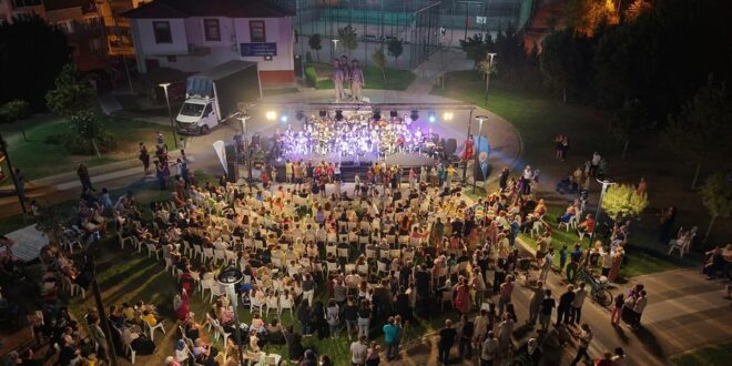 Gemlik’te Yaz Akşamları Renkleniyor