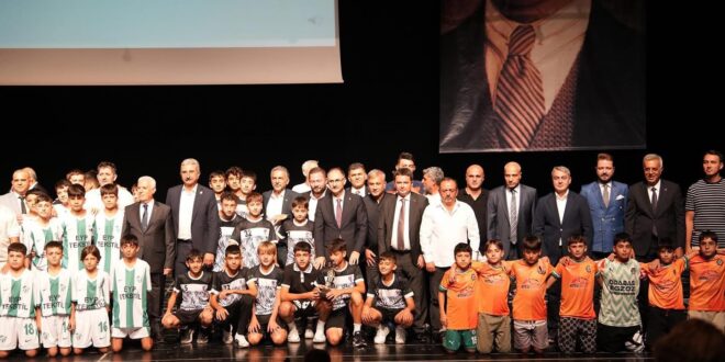 Belediyespor'dan 3 Kupa Birden