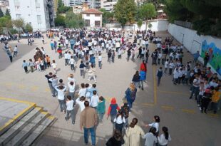 Gemlik’te Tüm Okullarda Tahliye Tatbikatları Gerçekleştirdi.