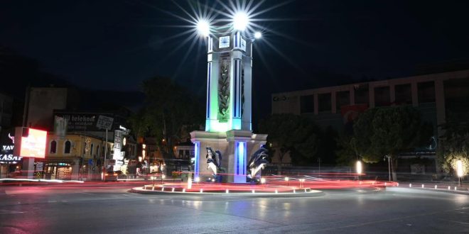 Çarşı Meydanı Yeni Görünümüne Kavuştu