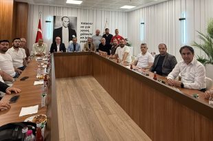 Gemlikspor'da 3. Lig Mesaisi Başladı: İlk Toplantı Gerçekleştirildi